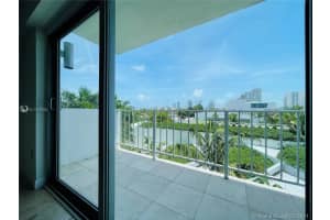 1025 Alton Rd, Miami Beach, FL 33139, Sold 11/19/21