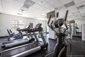 401 69th St, Miami, FL 33141, Sold 10/29/21