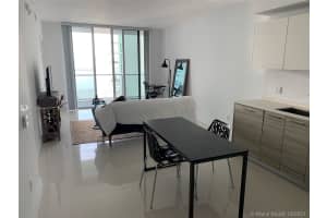 3301, 1300 Brickell Bay Dr #3505, Miami, FL 33131, Sold 12/13/21