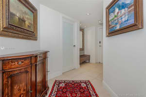 2333 Brickell Ave, Miami, FL 33129, Sold 11/27/21