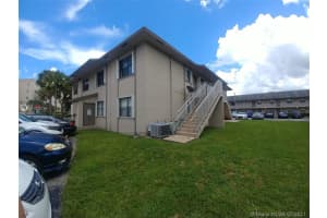 7662 SW 152nd Ave, Miami, FL 33193, Sold 03/30/22