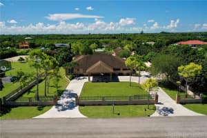 15880 SW 252nd St, Homestead, FL 33031, Sold 12/10/21