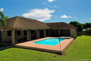 15880 SW 252nd St, Homestead, FL 33031, Sold 12/10/21