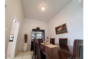 11581 SW 10th St, Pembroke Pines, FL 33025, Sold 11/05/21