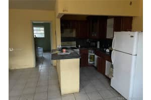 1280 W 54th St #322b, Hialeah, FL 33012, Sold 10/22/21