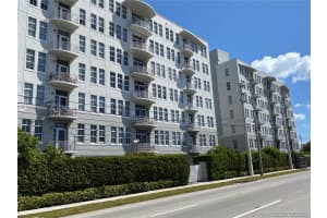 1789 NE Miami Gardens Dr w202, Miami, FL 33179, Sold 09/23/21