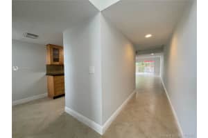 1172 NW 123rd Ct, Miami, FL 33182, Sold 10/01/21