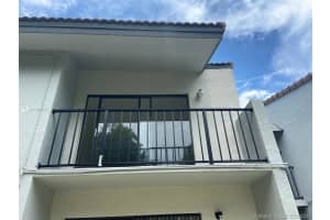 7010 NW 179th St, Hialeah, FL 33015, Sold 09/16/21