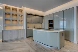 18975 Collins Ave, Sunny Isles Beach, FL 33160, Sold 01/06/22