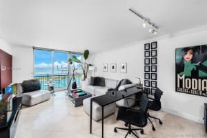 90 Alton Rd, Miami Beach, FL 33139, Sold 09/03/21