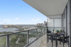 1100 Biscayne Blvd, Miami, FL 33132, Sold 09/30/21