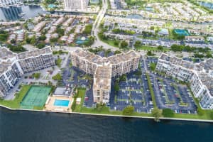 600 Parkview Dr # 1132, Hallandale Beach, FL 33009, Sold 03/01/22