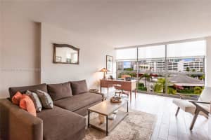 600 Parkview Dr # 1132, Hallandale Beach, FL 33009, Sold 03/01/22