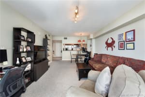 600 W Las Olas Blvd #1504s, Fort Lauderdale, FL 33312, Sold 09/10/21