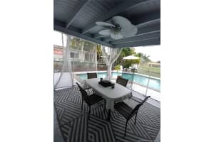 10855 NW 40th St, Coral Springs, FL 33065, Sold 09/23/21