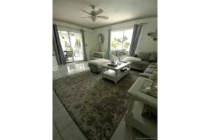 10855 NW 40th St, Coral Springs, FL 33065, Sold 09/23/21