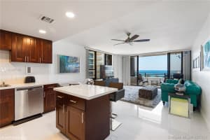 3505 S Ocean Dr, Hollywood, FL 33019, Sold 10/14/21