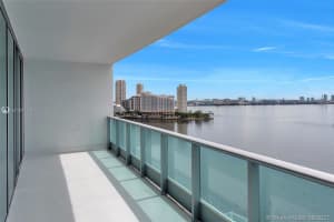 1331 Brickell Bay Dr #1402, Miami, FL 33131, Sold 09/01/21