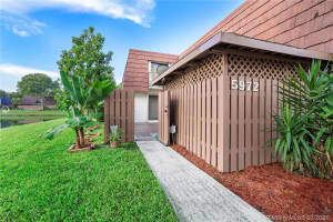 5972 NW 55th Ln, Tamarac, FL 33319, Sold 09/16/21