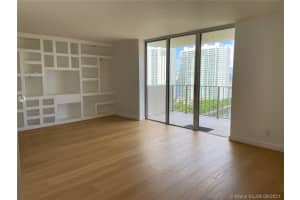 18181 NE 31st Ct, Aventura, FL 33160, Sold 09/14/21