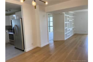 18181 NE 31st Ct, Aventura, FL 33160, Sold 09/14/21