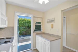 3211 NE 8th St, Pompano Beach, FL 33062, Sold 09/08/21