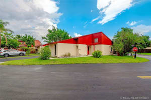 10001 SW 16th St, Pembroke Pines, FL 33025, Sold 10/12/21