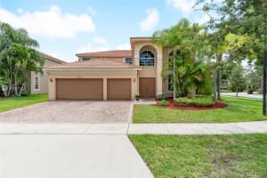 1303 NW 133rd Ave, Pembroke Pines, FL 33028, Sold 09/27/21