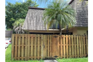 14209 SW 94th Cir Ln, Miami, FL 33186, Sold 11/12/21