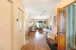 10154 NW 32nd St, Sunrise, FL 33351, Sold 09/08/21