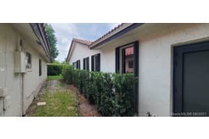 11000 Cypress Run Cir, Coral Springs, FL 33071, Sold 10/29/21