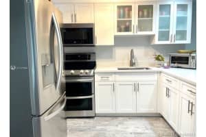 1901 NW S River Dr #31c, Miami, FL 33125, Sold 10/08/21