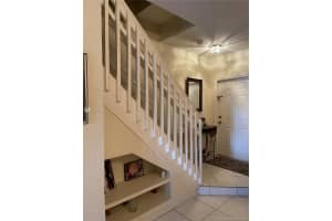 8340 NW 10th St #1g, Miami, FL 33126, Sold 11/02/21