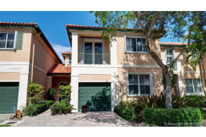 14253 NW 83rd Pl, Hialeah, FL 33016, Sold 10/29/21