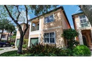 14253 NW 83rd Pl, Hialeah, FL 33016, Sold 10/29/21
