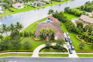 2701 Jockey Cir, Davie, FL 33330, Sold 09/30/21