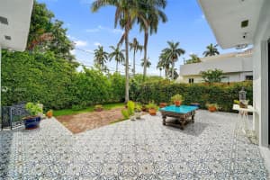 7421 Center Bay Dr, North Bay Village, FL 33141, Sold 09/29/21
