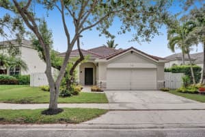 713 Tanglewood Cir, Weston, FL 33327, Sold 09/03/21