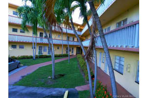1551 NE Miami Gardens Dr, Miami, FL 33179, Sold 10/25/21