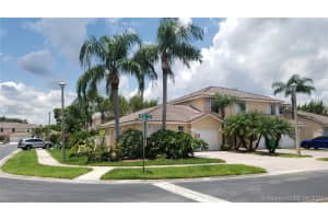 5311 NW 89th Terrace, Sunrise, FL 33351, Sold 09/29/21