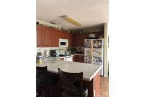 7681 NW 166th Terrace, Hialeah, FL 33015, Sold 09/02/21