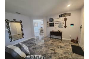 2360 SE 1st St, Homestead, FL 33033, Sold 10/19/21