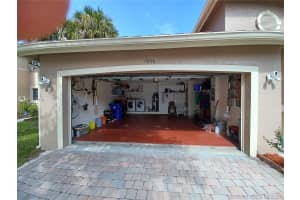 1906 NW 98th Ave, Pembroke Pines, FL 33024, Sold 09/08/21