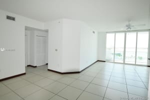 7910 Harbor Island Dr, North Bay Village, FL 33141, Sold 09/30/21