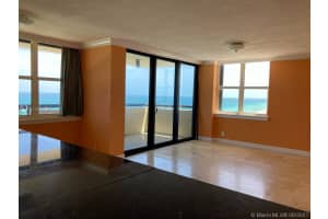 2555 Collins Ave, Miami, FL 33140, Sold 07/30/21