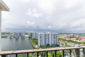 18181 NE 31st Ct, Aventura, FL 33160, Sold 10/12/21