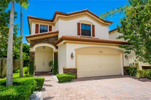 8830 NW 101st Pl, Doral, FL 33178, Sold 09/30/21
