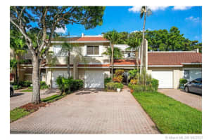 10208 NW 52nd Terrace, Doral, FL 33178, Sold 09/24/21