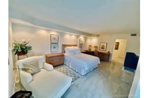 20225 NE 34th Ct, Miami, FL 33180, Sold 10/15/21