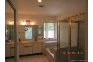 8788 SW 57th St, Cooper City, FL 33328, Sold 09/13/21